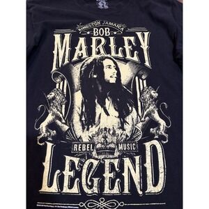 Bob Marley Jamaica Collection Size Medium Men's Tee‎ Black With Yellow graphic